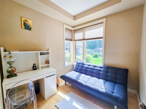 Bureau - 26 Ch. Maccrimmon, Harrington, QC - Indoor