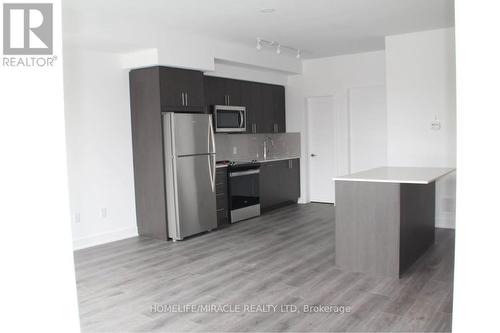 48 Alpine Symphony Path, Oshawa, ON - Indoor Photo Showing Kitchen