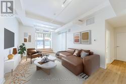107 - 152 ANNETTE STREET  Toronto, ON M6P 1P4