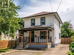 BASEMENT - 4428 HOMEWOOD AVENUE  Niagara Falls, ON L2E 4X5