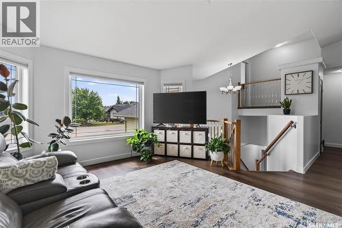 1329 Heidgerken Crescent, Humboldt, SK - Indoor Photo Showing Living Room