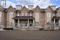 70 LOVEGROVE LANE  Ajax, ON L1S 0E7