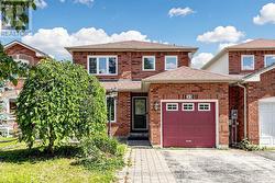 33 CHURCHLAND DRIVE Barrie, ON L4N 8P9