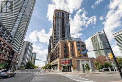 2903 - 385 PRINCE OF WALES DRIVE  Mississauga, ON L5B 0C6