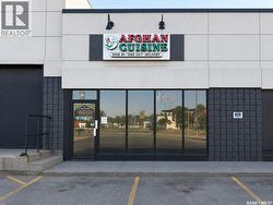 832 Albert STREET  Regina, SK S4T 1X8