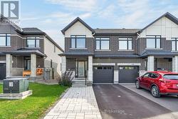 629 KNOTRIDGE STREET  Ottawa, ON K1W 0N7