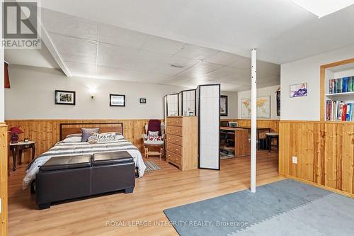 16 Streamwood Lane, Ottawa, ON - Indoor Photo Showing Bedroom
