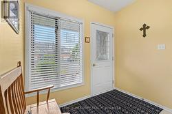 Good sized front entry - 
