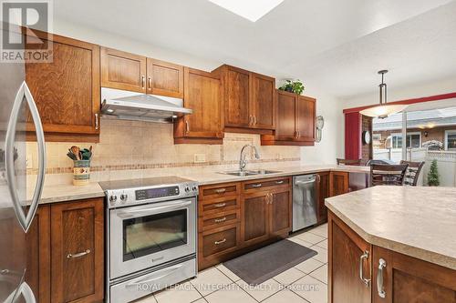 Upgraded kitchen - 16 Streamwood Lane, Ottawa, ON - Indoor Photo Showing Kitchen With Double Sink