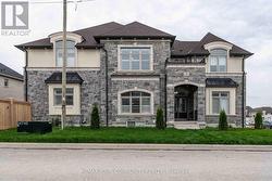 MAIN - 9 CRANLEY ROAD East Gwillimbury, ON L9N 0T7