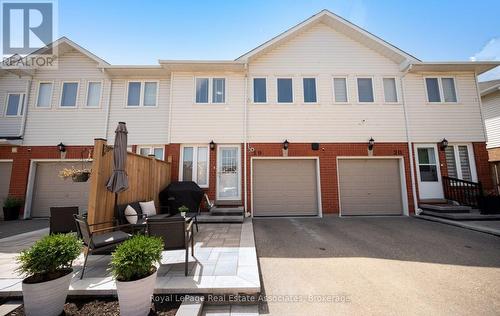19 - 1485 TORRINGTON DRIVE  Mississauga, ON L5V 1Y3