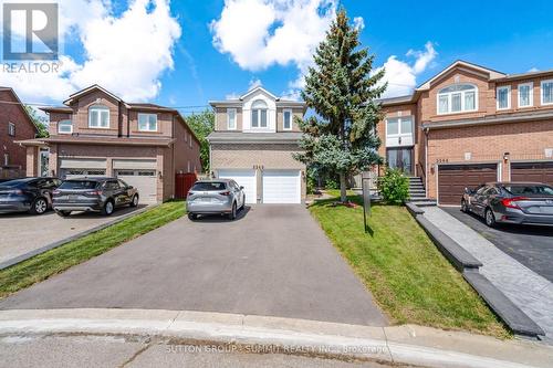 5540 Prosper Court, Mississauga, ON - Outdoor With Facade