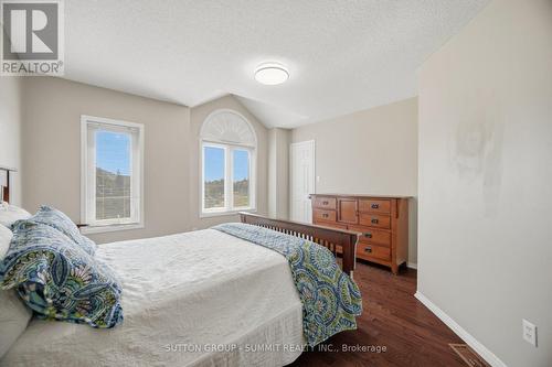 5540 Prosper Court, Mississauga, ON - Indoor Photo Showing Bedroom