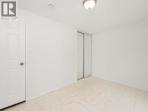 413-989 Range Road, Whitehorse, YT - Indoor Photo Showing Other Room