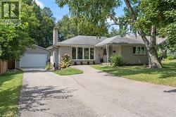 16 GIBSON Drive  Simcoe, ON N3Y 3L2
