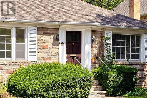 50 PLYMBRIDGE ROAD , Toronto, Ontario M2P 1A3 5
