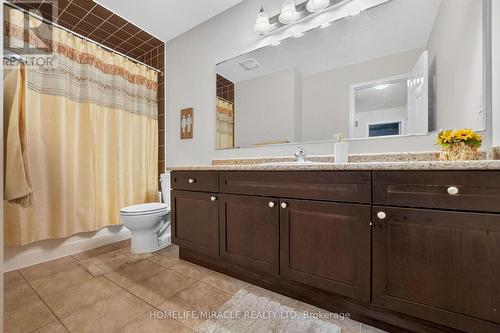452 Tyrone Crescent, Milton, ON - Indoor Photo Showing Bathroom