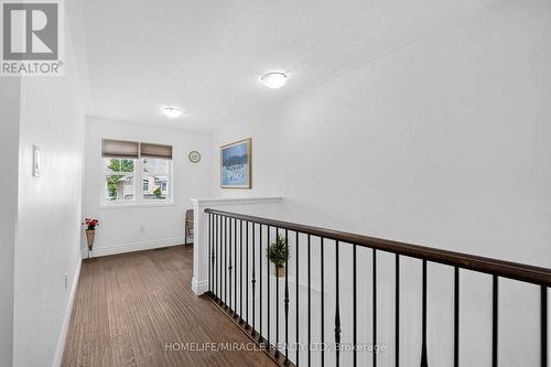 452 Tyrone Crescent, Milton, ON - Indoor Photo Showing Other Room