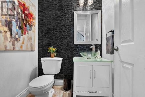 452 Tyrone Crescent, Milton, ON - Indoor Photo Showing Bathroom