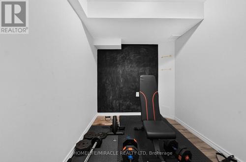 452 Tyrone Crescent, Milton, ON - Indoor Photo Showing Other Room