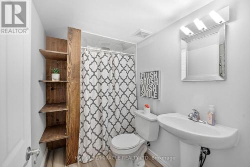 452 Tyrone Crescent, Milton, ON - Indoor Photo Showing Bathroom