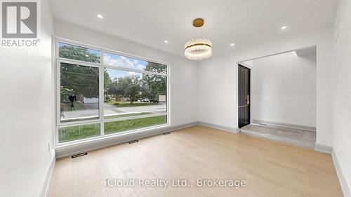 2539 Rugby Road, Mississauga, ON - Indoor Photo Showing Other Room