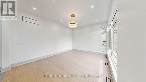 2539 Rugby Road, Mississauga, ON - Indoor Photo Showing Other Room