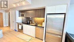 703 - 85 QUEENS WHARF ROAD  Toronto, ON M5V 0J9