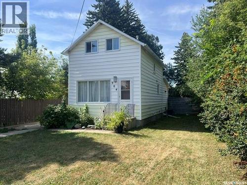 904 Eberts Street, Indian Head, SK - Outdoor