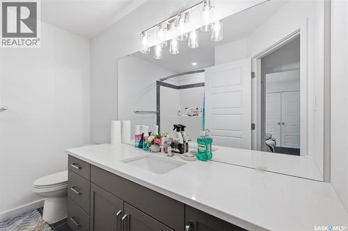 231 Katz Court, Saskatoon, SK - Indoor Photo Showing Bathroom
