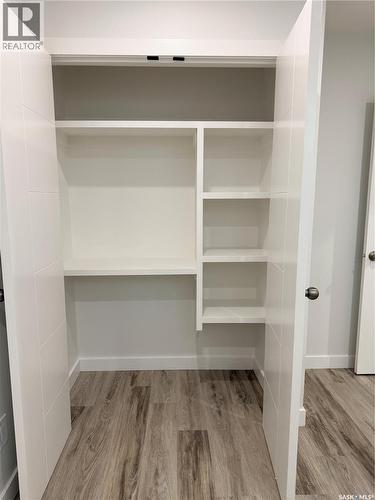 231 Katz Court, Saskatoon, SK - Indoor With Storage