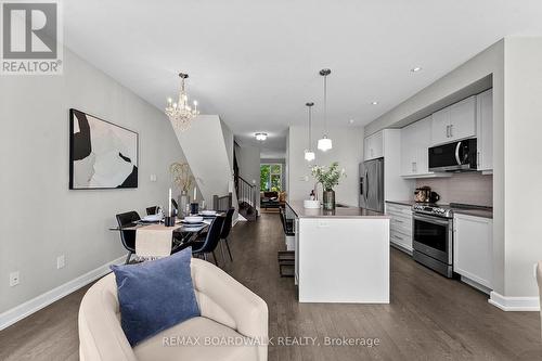 14 Philosopher Private, Ottawa, ON - Indoor Photo Showing Kitchen