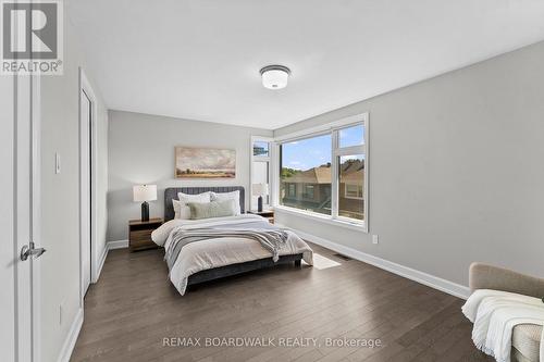 14 Philosopher Private, Ottawa, ON - Indoor Photo Showing Bedroom