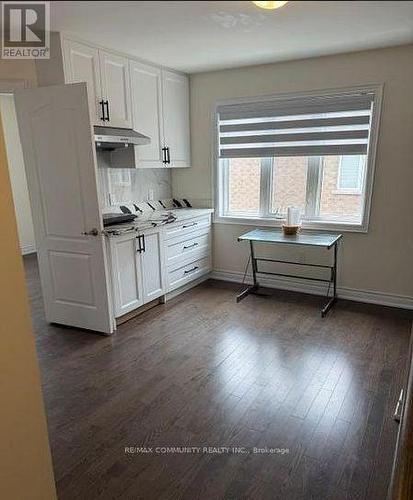 337 WILLIAM FORSTER ROAD , Markham, Ontario L6B 0R1 3