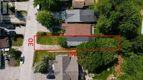 46 FERGUS AVENUE  Richmond Hill, ON L4E 3C2