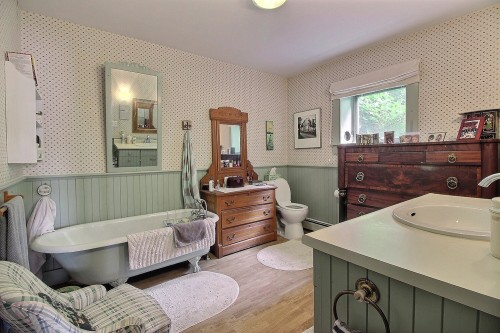 Master Bathroom - 4205 Ch. Magog, North Hatley, QC - Indoor Photo Showing Bathroom