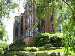 218-760 Ch. Marie-Le Ber  Montréal (Verdun/Île-Des-Soeurs), QC H3E 1W6