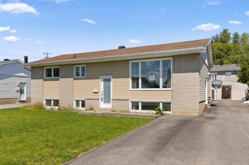 389 Rue Turner — photo 2
