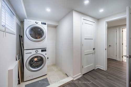 3 Vineberg Drive, Hamilton, ON - Indoor Photo Showing Laundry Room