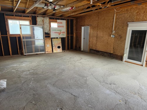 Garage - 917 Rue Principale, Saint-Alphonse-Rodriguez, QC - Indoor Photo Showing Basement