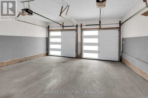 4650 Ethel Road, Burlington, ON - Indoor Photo Showing Garage