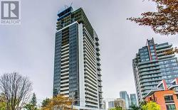 3 - 75 CANTERBURY PLACE  Toronto, ON M2N 0L2