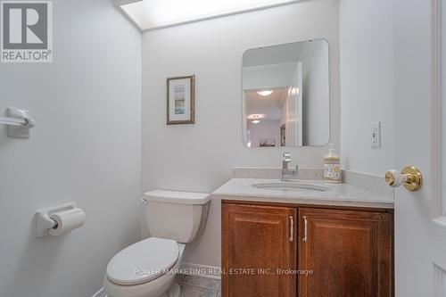 29 Taj Court, Ottawa, ON - Indoor Photo Showing Bathroom