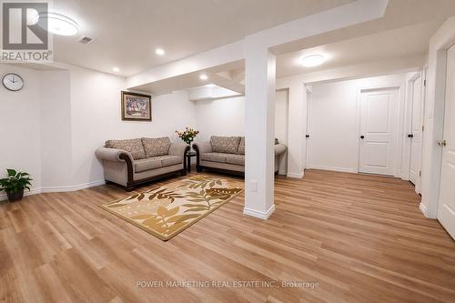 29 Taj Court, Ottawa, ON - Indoor