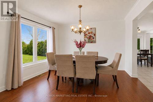 29 Taj Court, Ottawa, ON - Indoor Photo Showing Dining Room