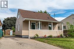 88 IVON AVENUE  Hamilton, ON L8H 5S6