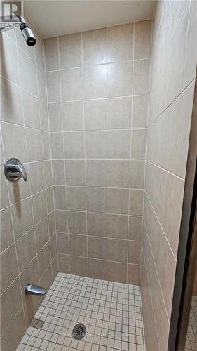 513 - 131 Upper Duke Crescent, Markham, ON - Indoor Photo Showing Bathroom