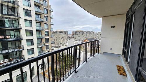 513 - 131 Upper Duke Crescent, Markham, ON - Outdoor With Balcony With Exterior