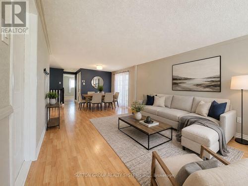 MAIN FLOOR - 62 LAIDLAW DRIVE , Barrie, Ontario L4N 7W2 3