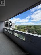 802 - 60 INVERLOCHY BOULEVARD  Markham, ON L3T 4T7